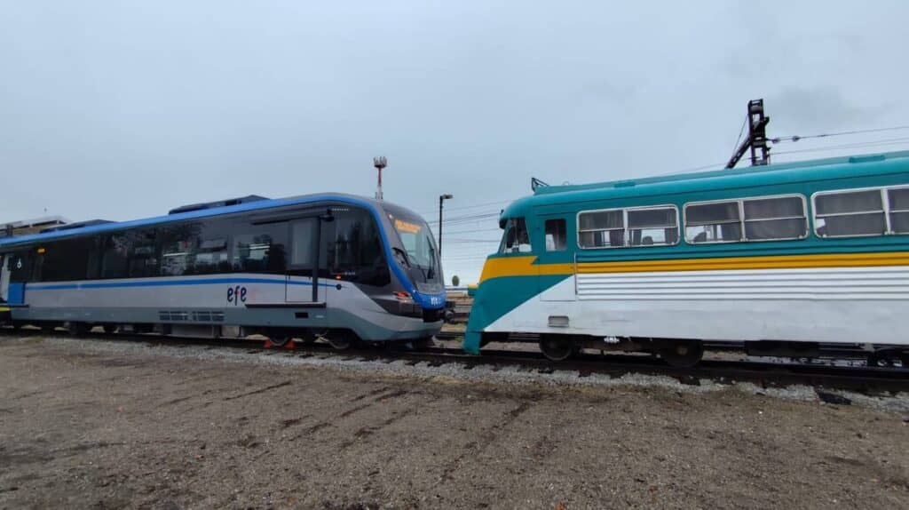 Nuevos trenes del Ramal Talca-Constitución inician marcha blanca con pasajeros este martes