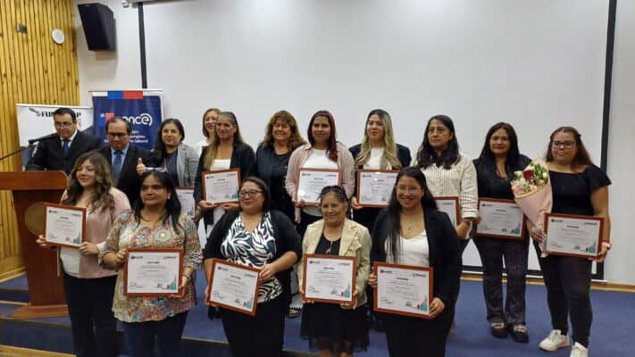 Curicanas recibieron certificación de curso de capacitación en panadería y pastelería