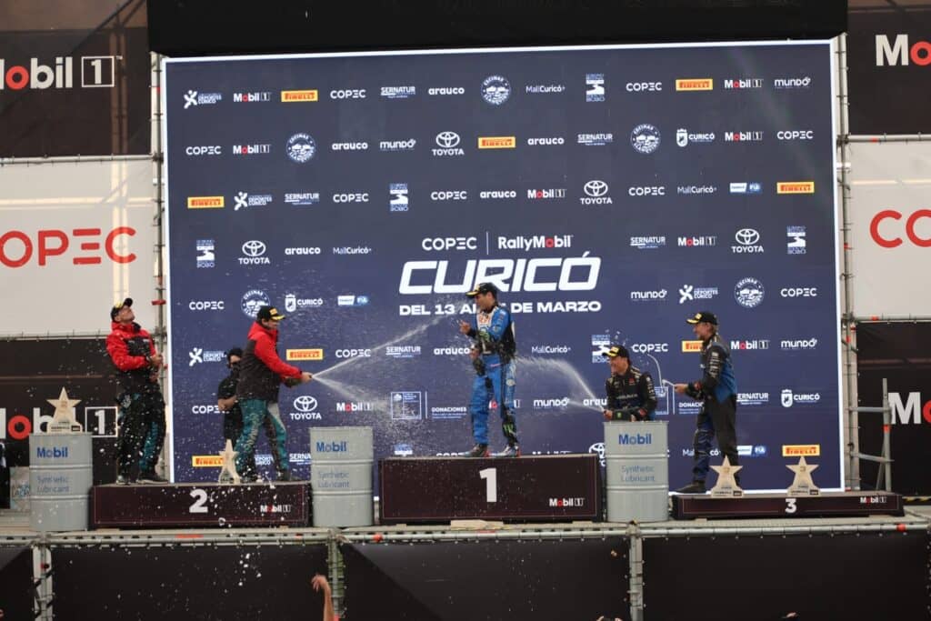 Jorge Martínez se corona campeón de la fecha inaugural del Copec RallyMobil 2026 en Curicó