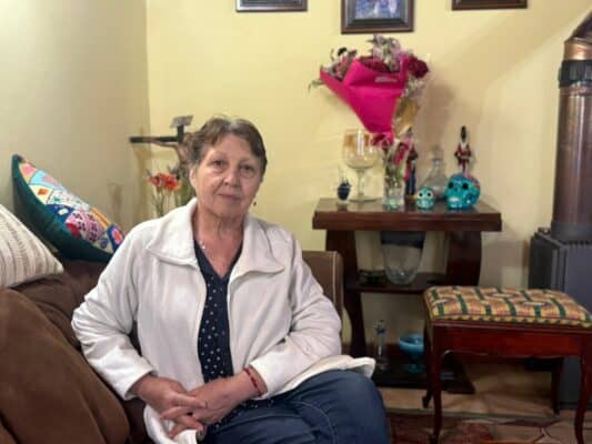 Impulsan rifa solidaria en apoyo a destacada exdocente curicana tras grave diagnóstico de cáncer