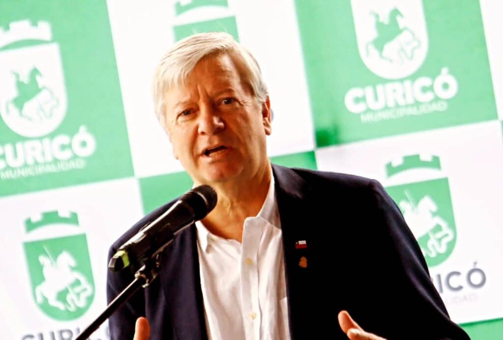 "Que tenga tranquilidad y espere a la justicia": El duro recado del alcalde Bordachar tras dichos del diputado Muñoz