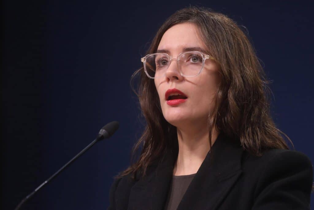Sociedad familiar de Camila Vallejo recibió más de $1.209 millones durante el gobierno de Boric