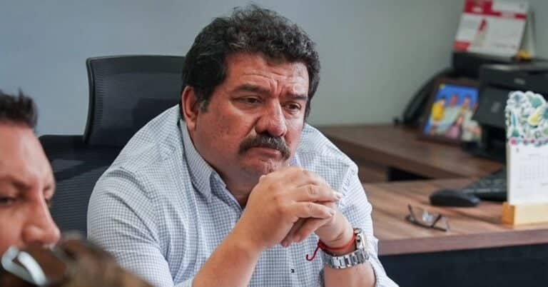 Municipalidad de Licantén decreta emergencia y ordena evacuación preventiva por inminente desborde de ríos