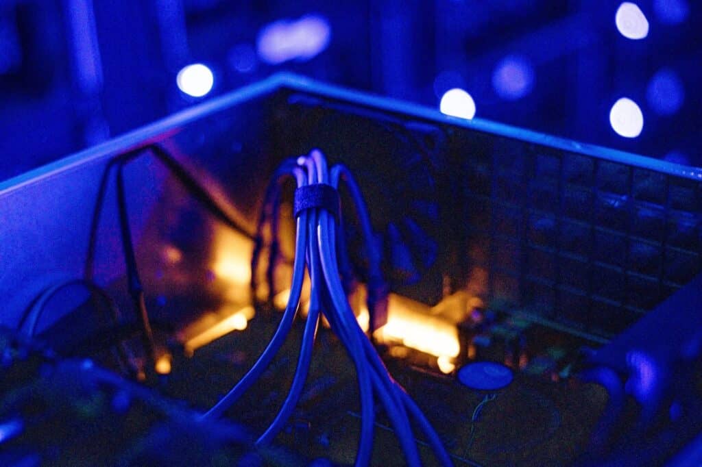 Inteligencia artificial dispara demanda eléctrica de centros de datos hacia 2030