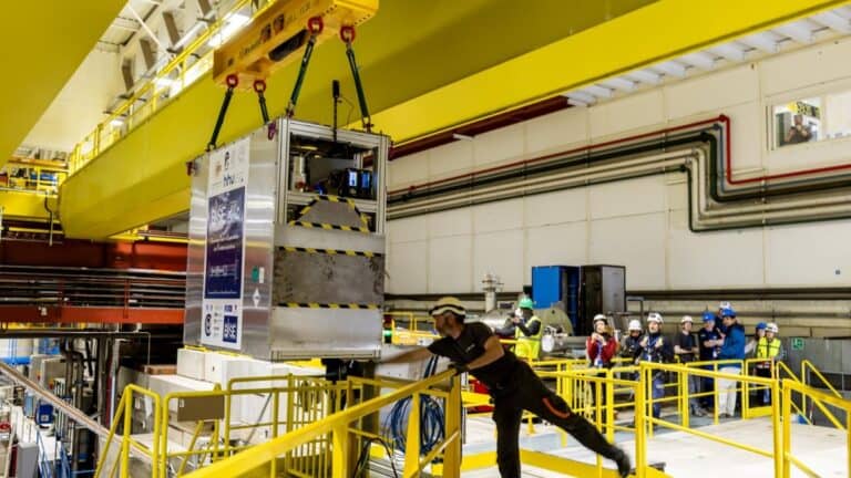 Chile se consolida como miembro asociado del CERN