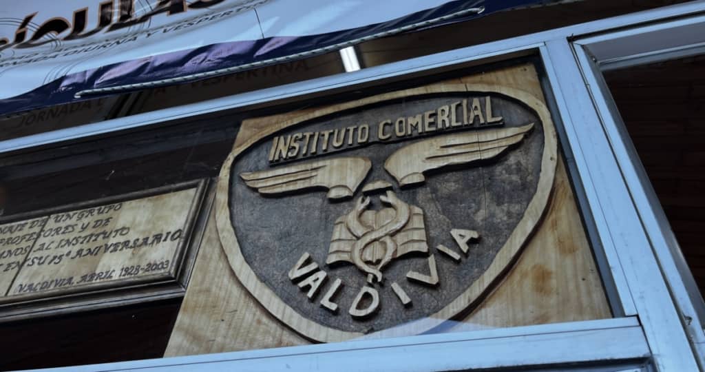 Estudiante que amenazó con tiroteo en Valdivia no enfrentará cargos penales
