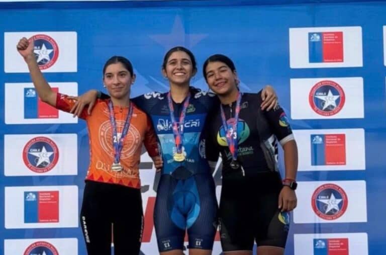 Fernanda Pizarro brilla con tres oros en la Copa Chile de Pista