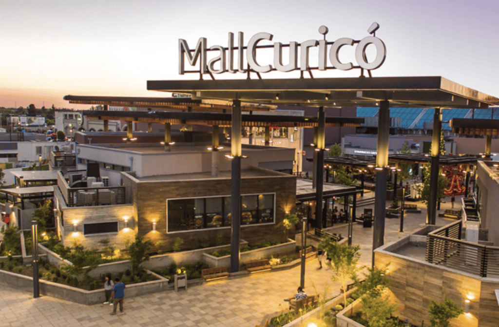 Mall Curicó continúa fortaleciendo su oferta con moda y gastronomía para todos los gustos