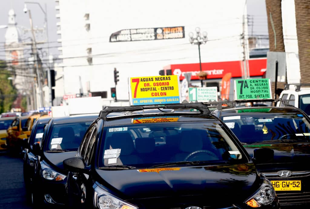 Realizan llamado a pagar el permiso de circulación 2026 para el transporte público de Curicó