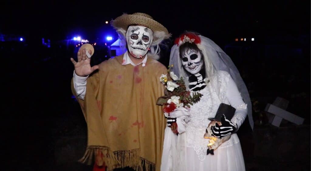 Molina retoma su tradicional recorrido nocturno por el cementerio en el Día del Patrimonio