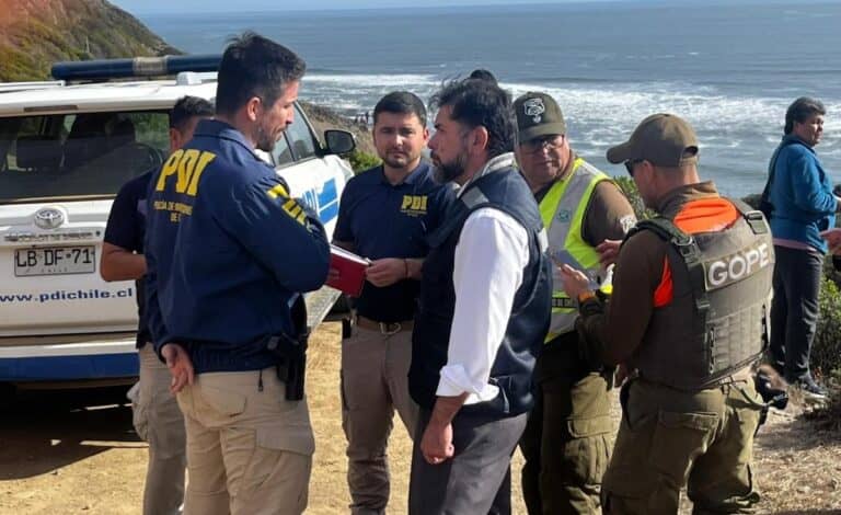 Continúa intensa búsqueda de pescador desaparecido en Vichuquén: Revelan que lancha zarpó con un tripulante no registrado