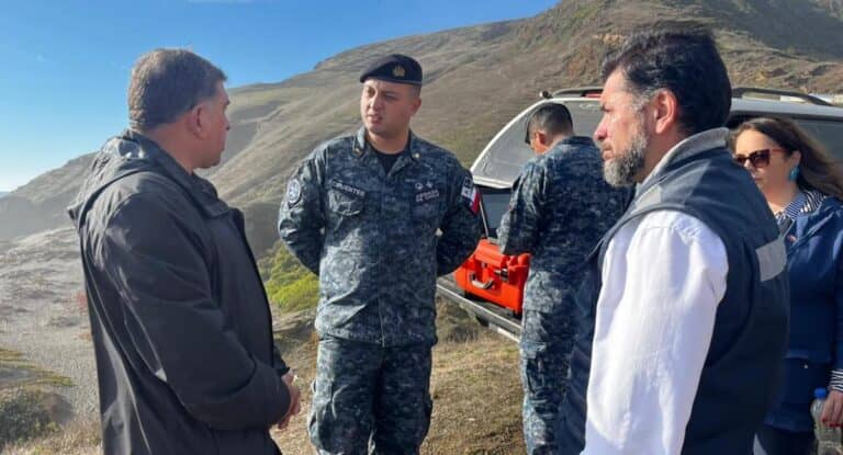 Parlamentarios exigen mayor seguridad y avances legislativos tras fatal naufragio en la costa de Vichuquén