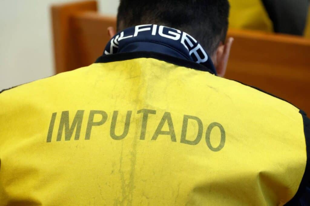 Prisión preventiva para basquetbolista en Talca: Formalizan a dos jugadores por tráfico de drogas