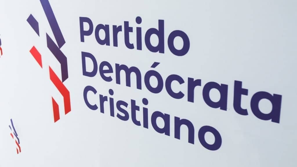 DC rechaza megarreforma acusando al gobierno de pasar "una aplanadora"