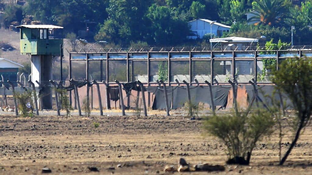 Comienza traslado de reos comunes desde Punta Peuco a cárceles del país