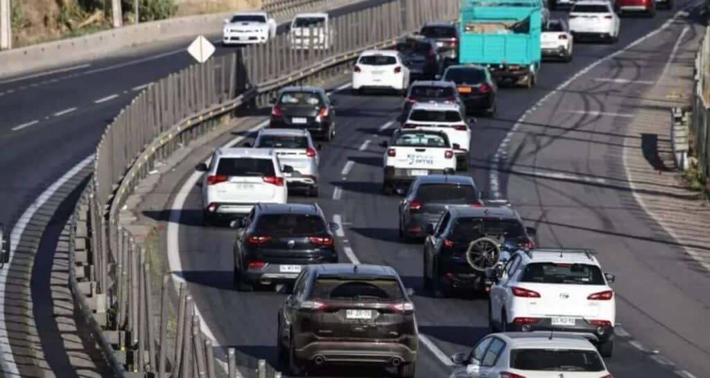 Alerta SERNAC: Falla en frenos automáticos afecta a modelos Peugeot y DS en Chile