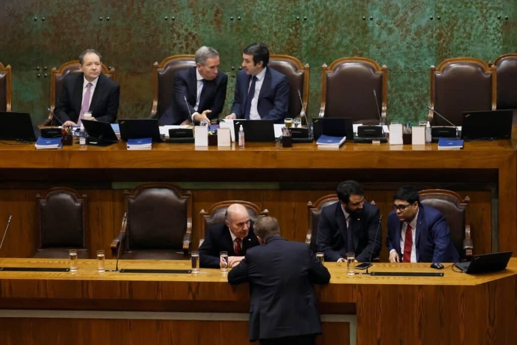 Avanza proyecto clave del Gobierno: Comisión de Medioambiente despacha a Sala la “Ley de Reconstrucción Nacional”