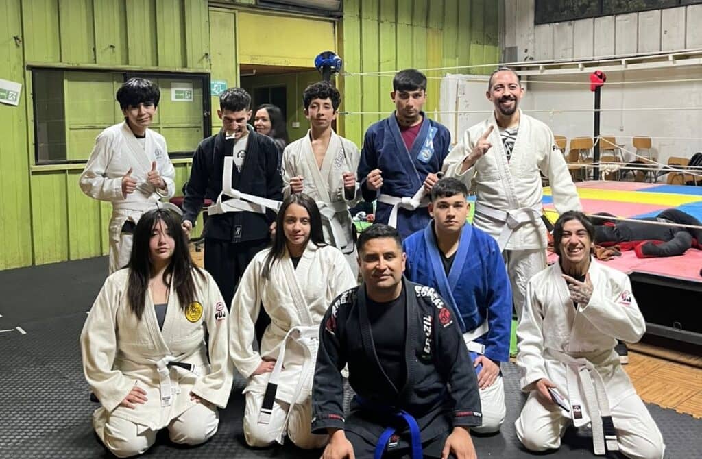 "Akiramenai - Caes de Rua": Molina suma un nuevo club de Jiu-Jitsu Brasileño