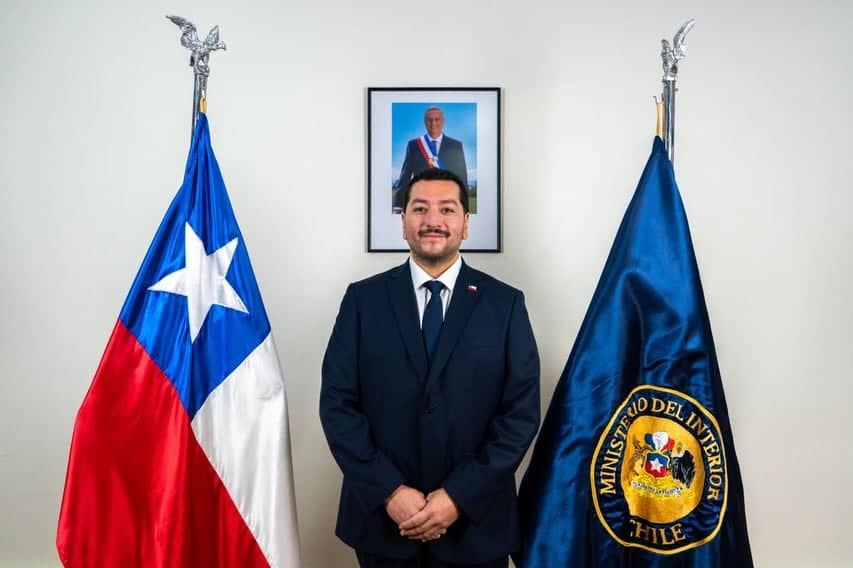 Camilo Escanilla asume como nuevo director regional de Senama en el Maule