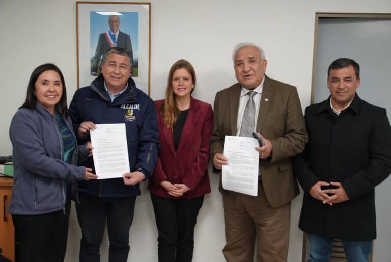 Municipio de Teno solicitó mejoras para la comuna ante seremis de Transportes y Obras Públicas