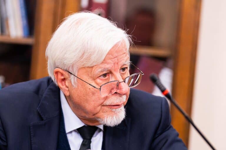 Villa Alegre nombra sala en honor a María Ignacia González: Diputado Celedón insta a aportar antecedentes a la investigación
