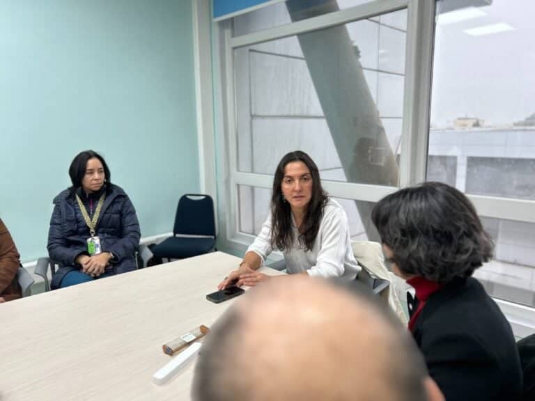 Colegio Médico visita el Hospital de Curicó para abordar la salud mental de los profesionales
