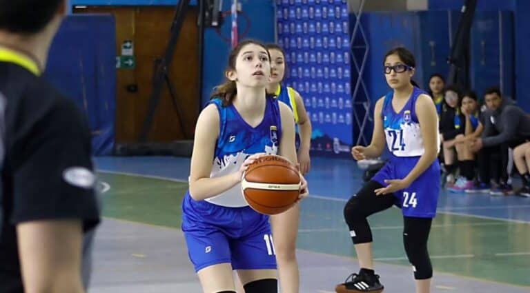 Matilde Aninat es convocada a la preselección chilena de básquetbol U15