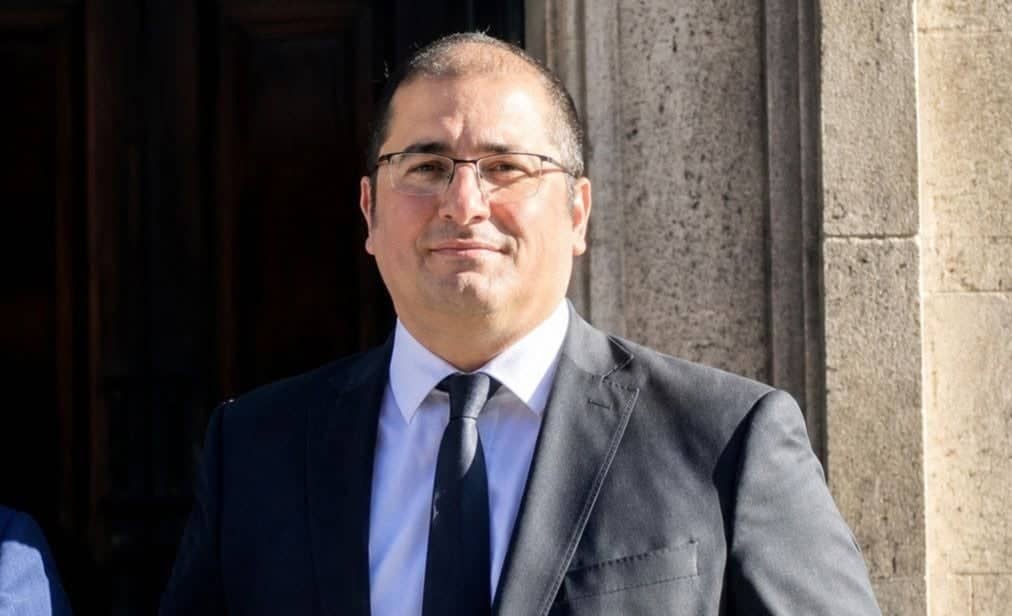 Municipio curicano desmiente a sindicato Somos Pro: "Todos los derechos laborales fueron reconocidos"