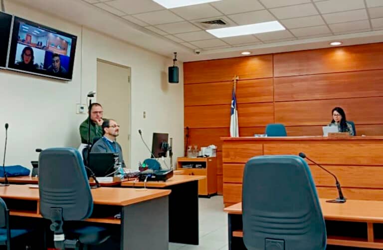 Condenan a 20 años de cárcel a hombre por femicidio en Teno