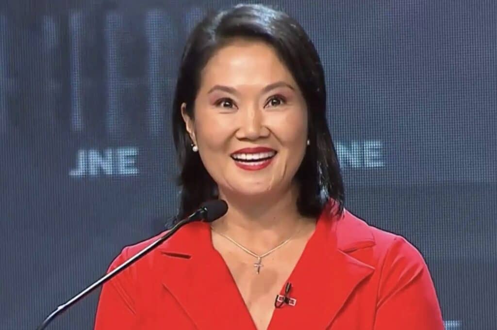 Keiko Fujimori es proclamada presidenta electa de Perú tras ajustado balotaje