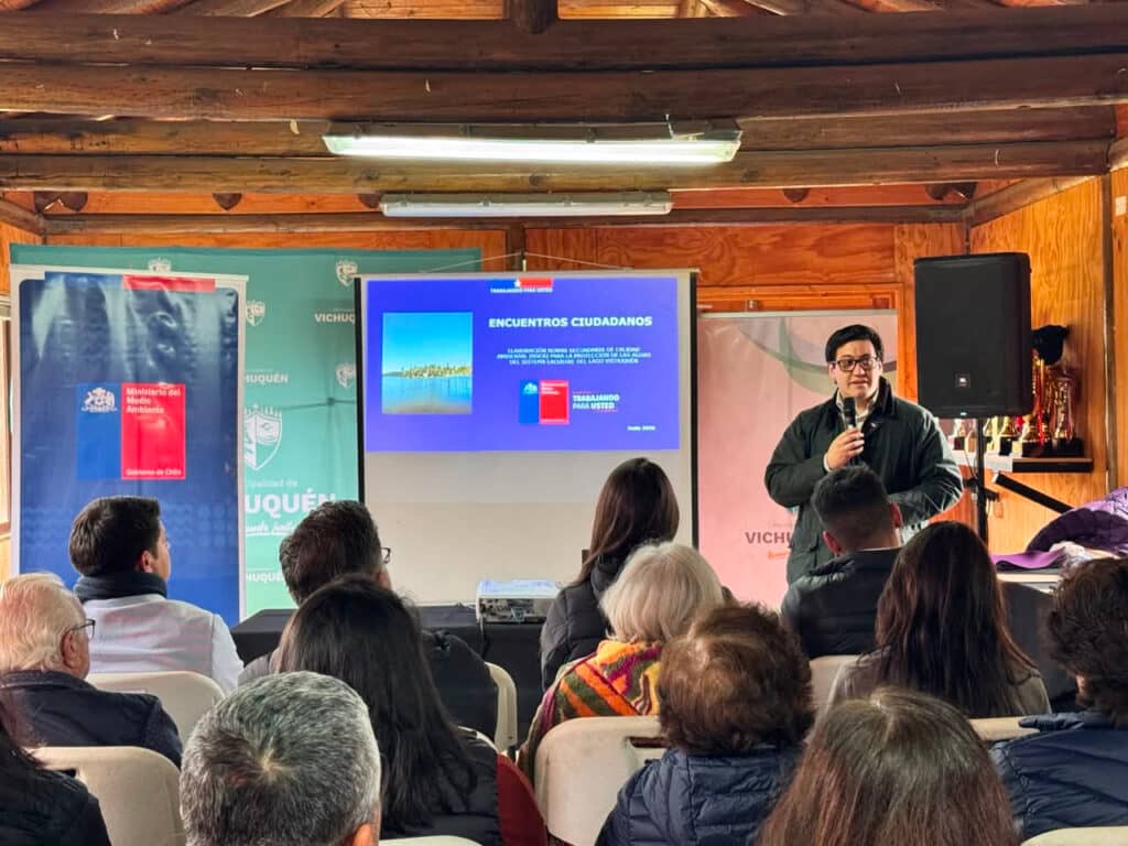Autoridades encabezan encuentro informativo por futura Norma Ambiental para el Lago Vichuquén