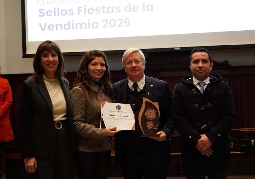 Curicó consolida su tradición vitivinícola y recibe el prestigioso "Sello Vendimia 2026"