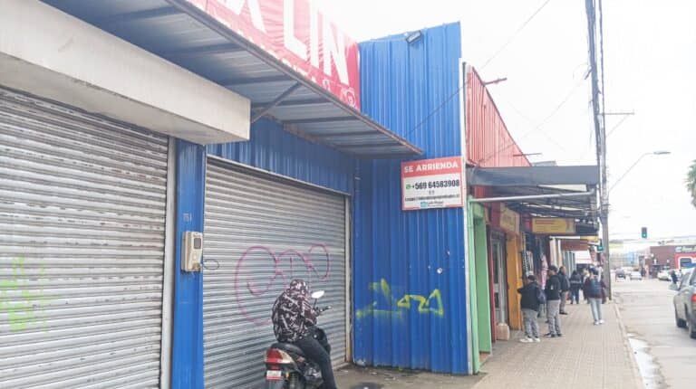 Alcalde de Curicó aborda crisis comercial y apunta a compleja situación frutícola