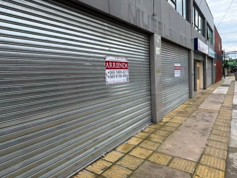 Cierre masivo de locales revela una profunda crisis económica en Curicó
