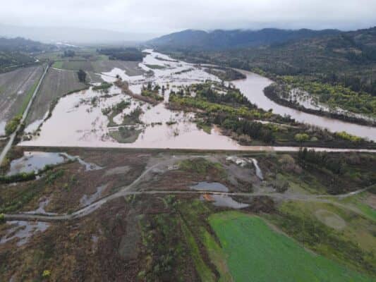 Curepto decreta evacuación preventiva en la ribera sur del río Mataquito por aumento de caudal