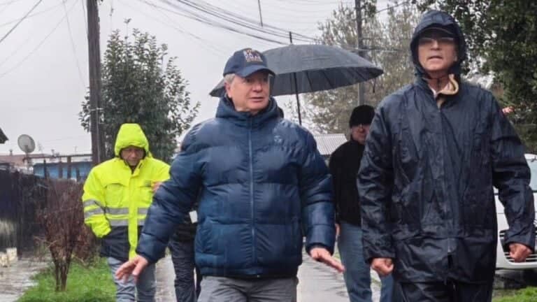 Alcalde Bordachar realiza positivo balance tras sistema frontal en Curicó y valora labores preventivas