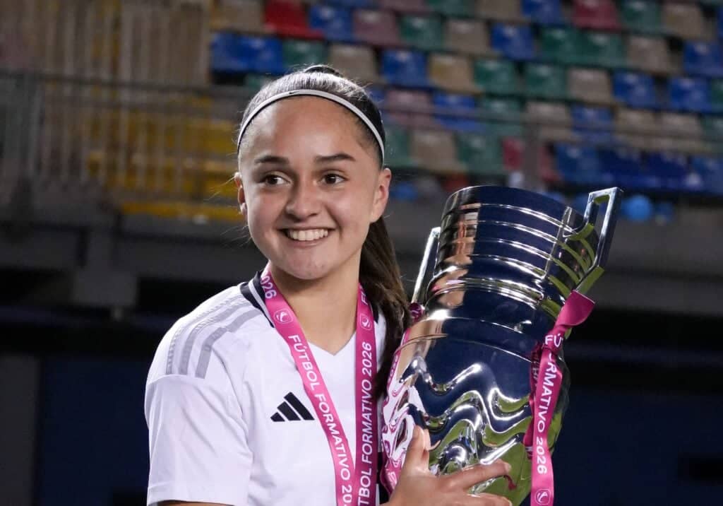Isidora Vásquez se consagra campeona con Colo Colo Sub 19