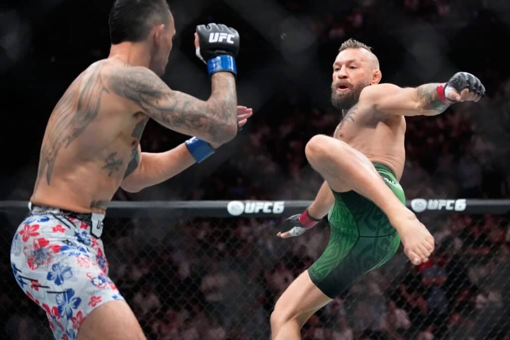 Conor McGregor se lesiona y pierde ante Max Holloway en su regreso a UFC 329