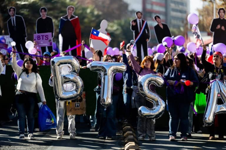 BTS actuará en el Estadio Nacional tras acuerdo entre Gobierno y DG Medios
