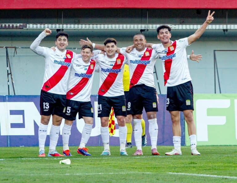 Recomponerse en La Granja: Curicó Unido busca un triunfo crucial ante Unión San Felipe