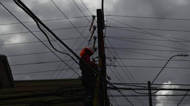 Concejal de Vichuquén denuncia a CGE ante la SEC por cortes de energía que se extendieron por casi 80 horas