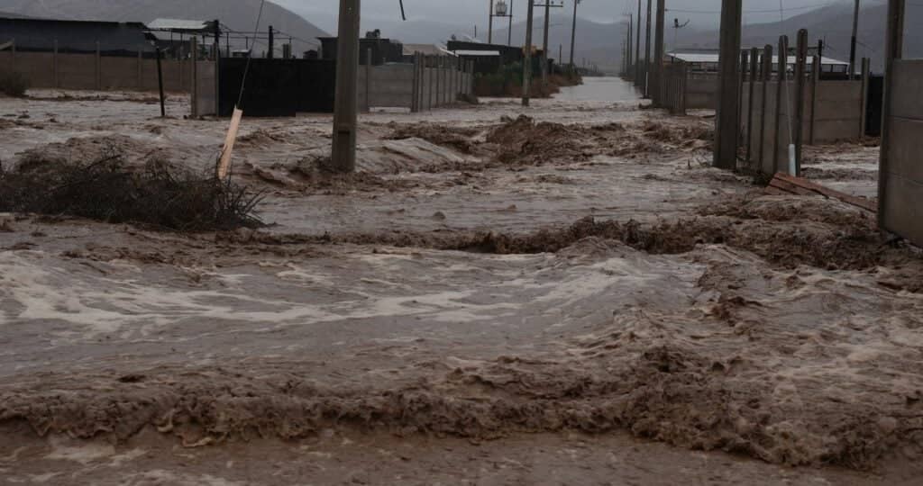 Gobernador de Coquimbo exige zona de catástrofe y presencia militar ante "situación sumamente crítica"