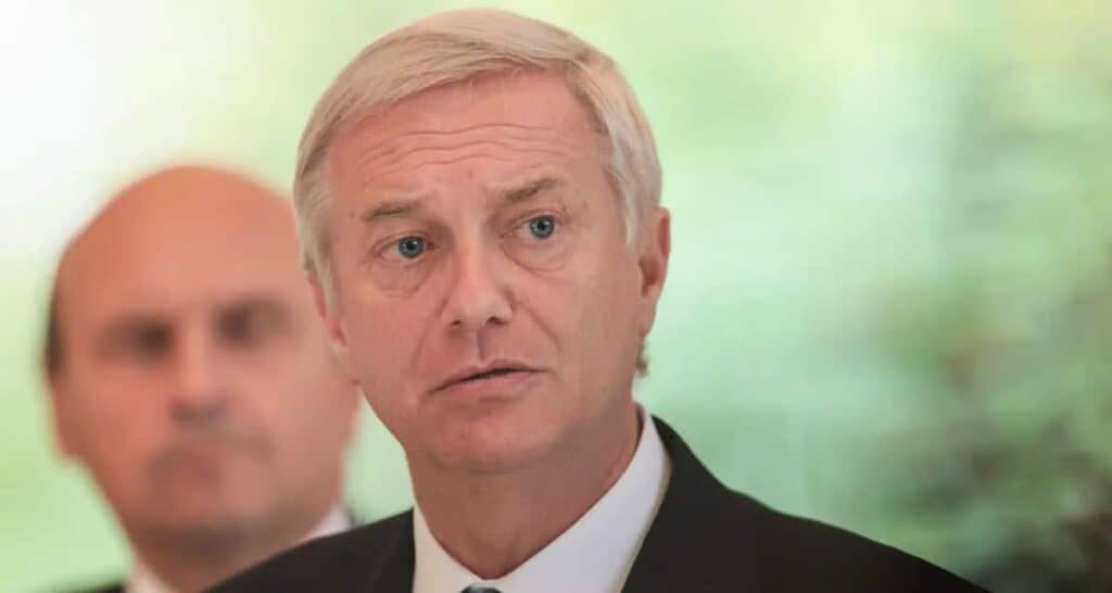 "Enluta a todo el país": Presidente Kast lamenta atropello fatal en Feria Caupolicán