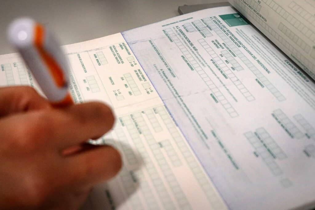 Licencias médicas en el sector público caen más de 18% en el primer semestre