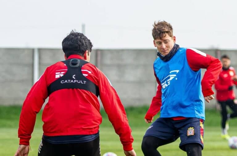 Veglio palpita el reinicio de la Liga de Ascenso en La Granja