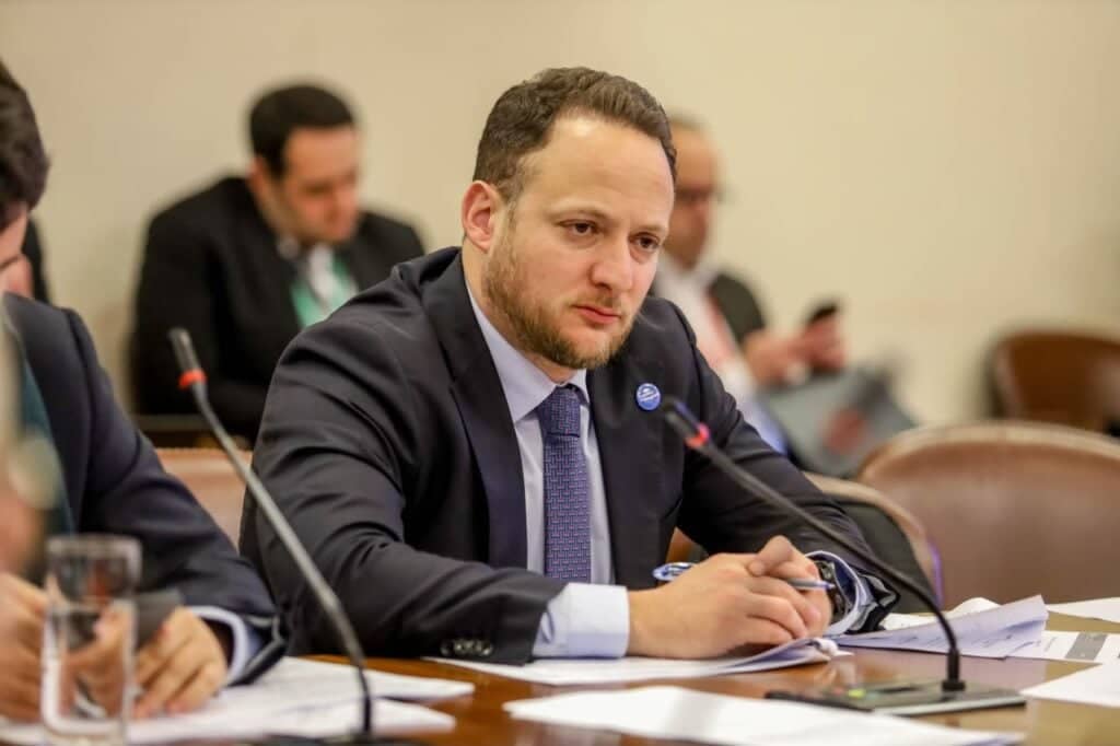 Diputado Guzmán por aprobación de informe en Caso Bruma: "Nuestro compromiso con las familias es justicia y verdad"