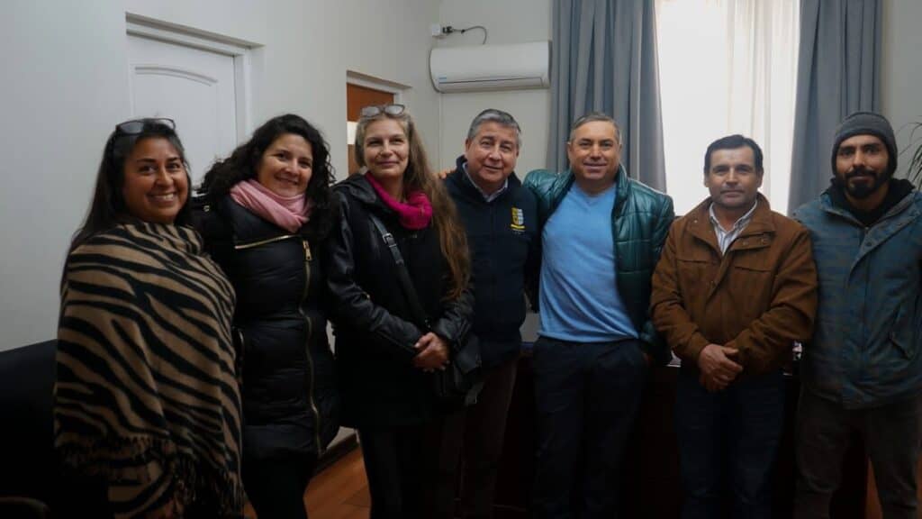 Concejo Municipal de Teno respalda a vecinos de Viña Huemul para frenar megaproyecto fotovoltaico