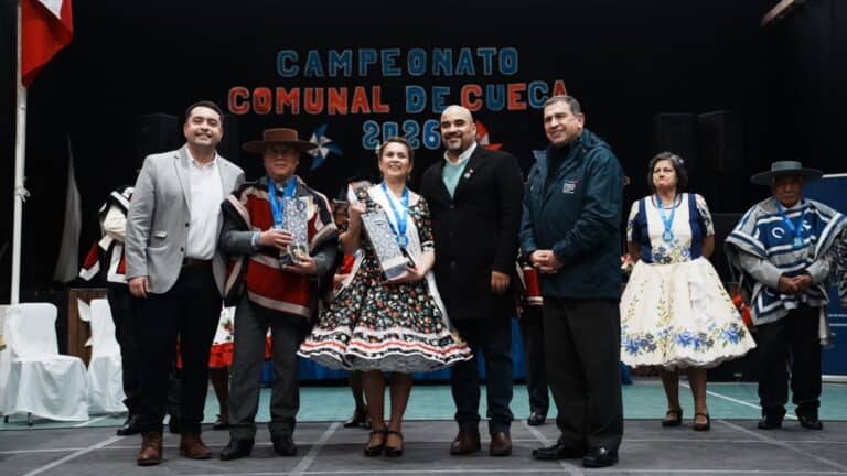 Molina eligió a sus Campeones Comunales de Cueca de Personas Mayores 2026