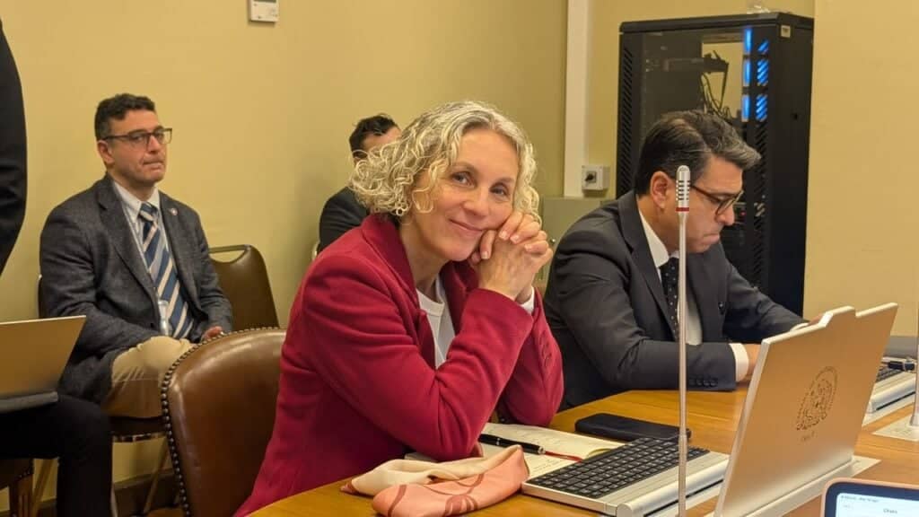 Diputada Castillo exige claridad por cierre de programa Mujeres Rurales