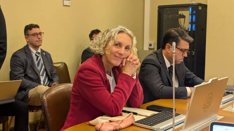 Diputada Castillo exige claridad por cierre de programa Mujeres Rurales